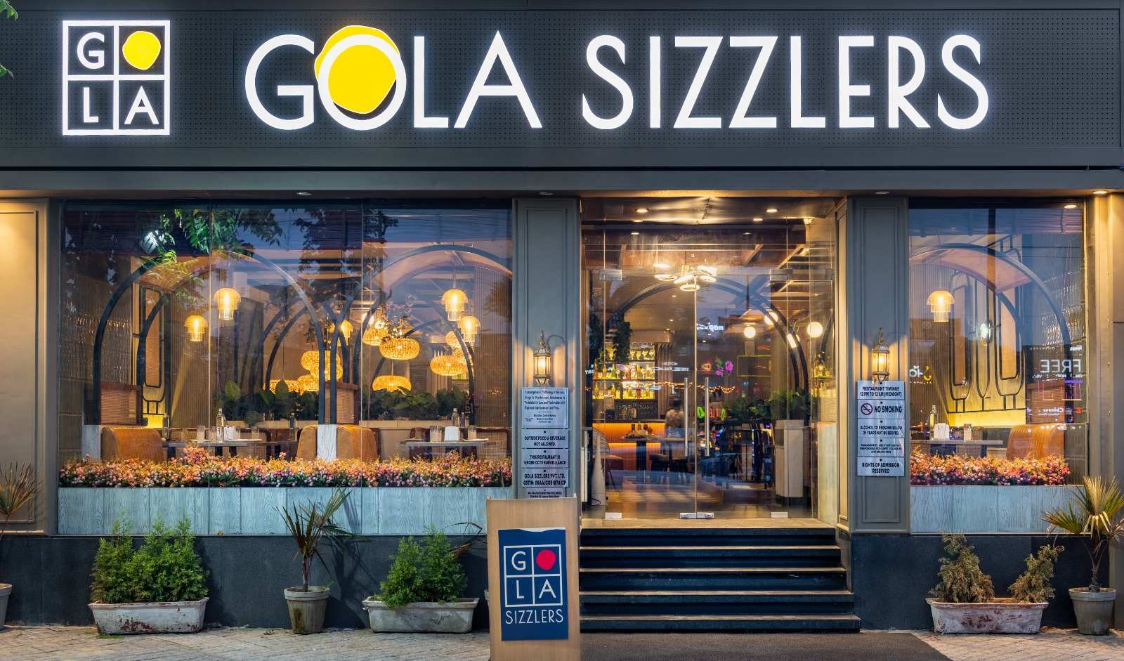 Gola Sizzlers Opens 32nd Outlet at Vegas Mall in Dwarka