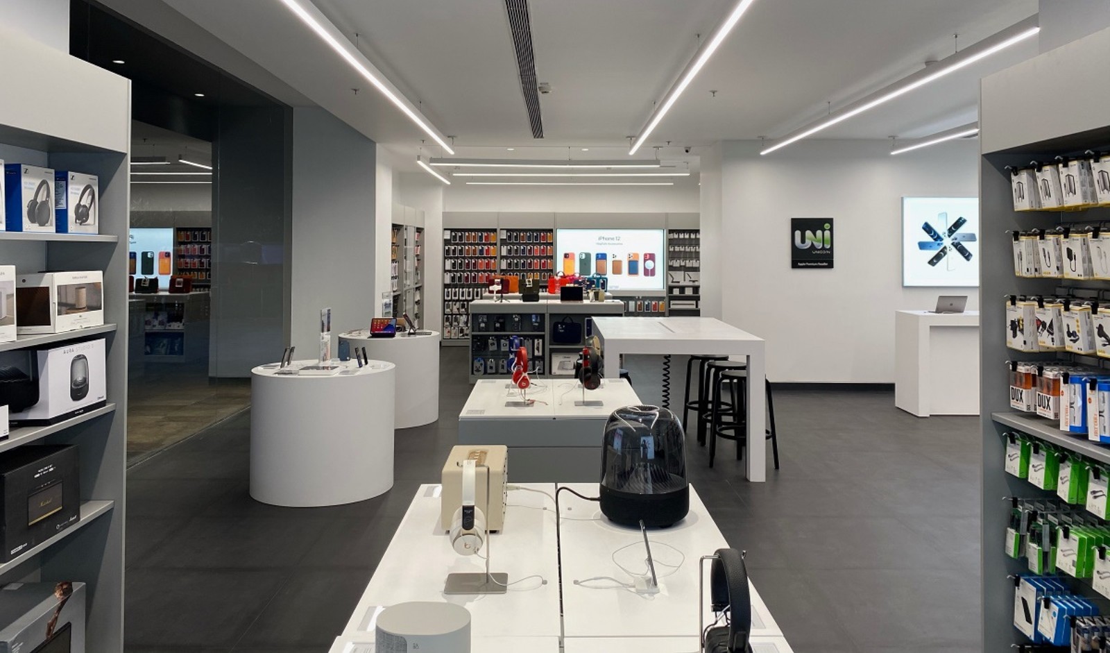 Franchise News: Unicorn Celebrates Landmark 100th Store Opening