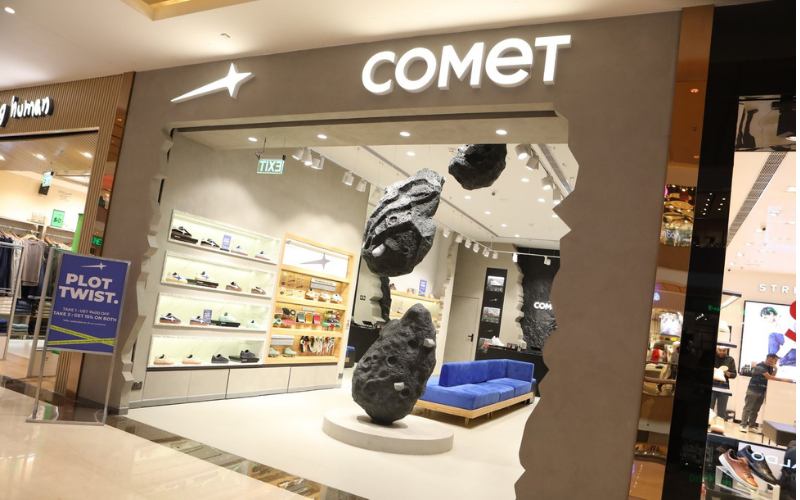 Comet Opens New Store at Vegas Mall, Expands Offline Retail Presence