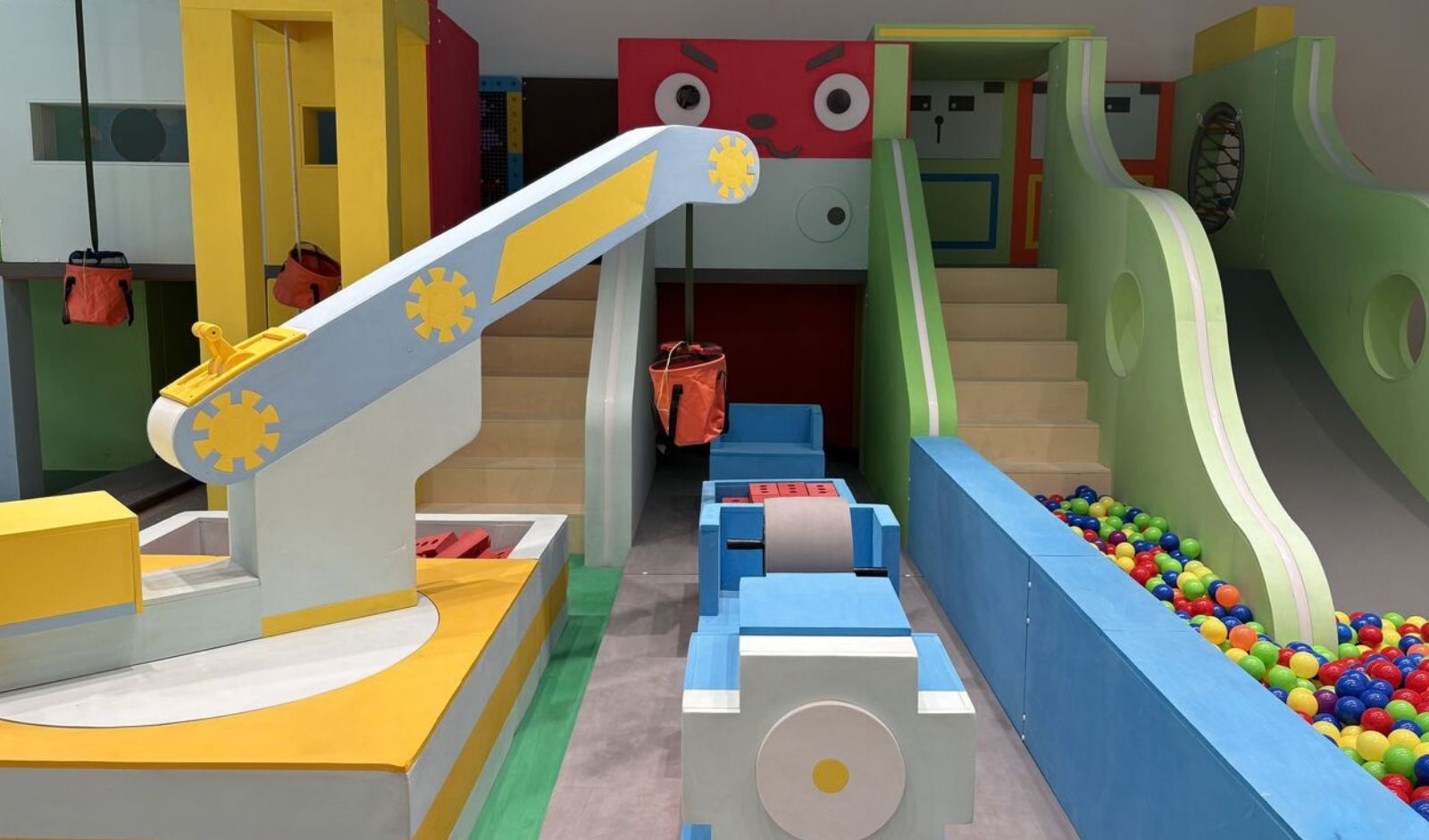 Hamleys Unveils Play Area in Hyderabad