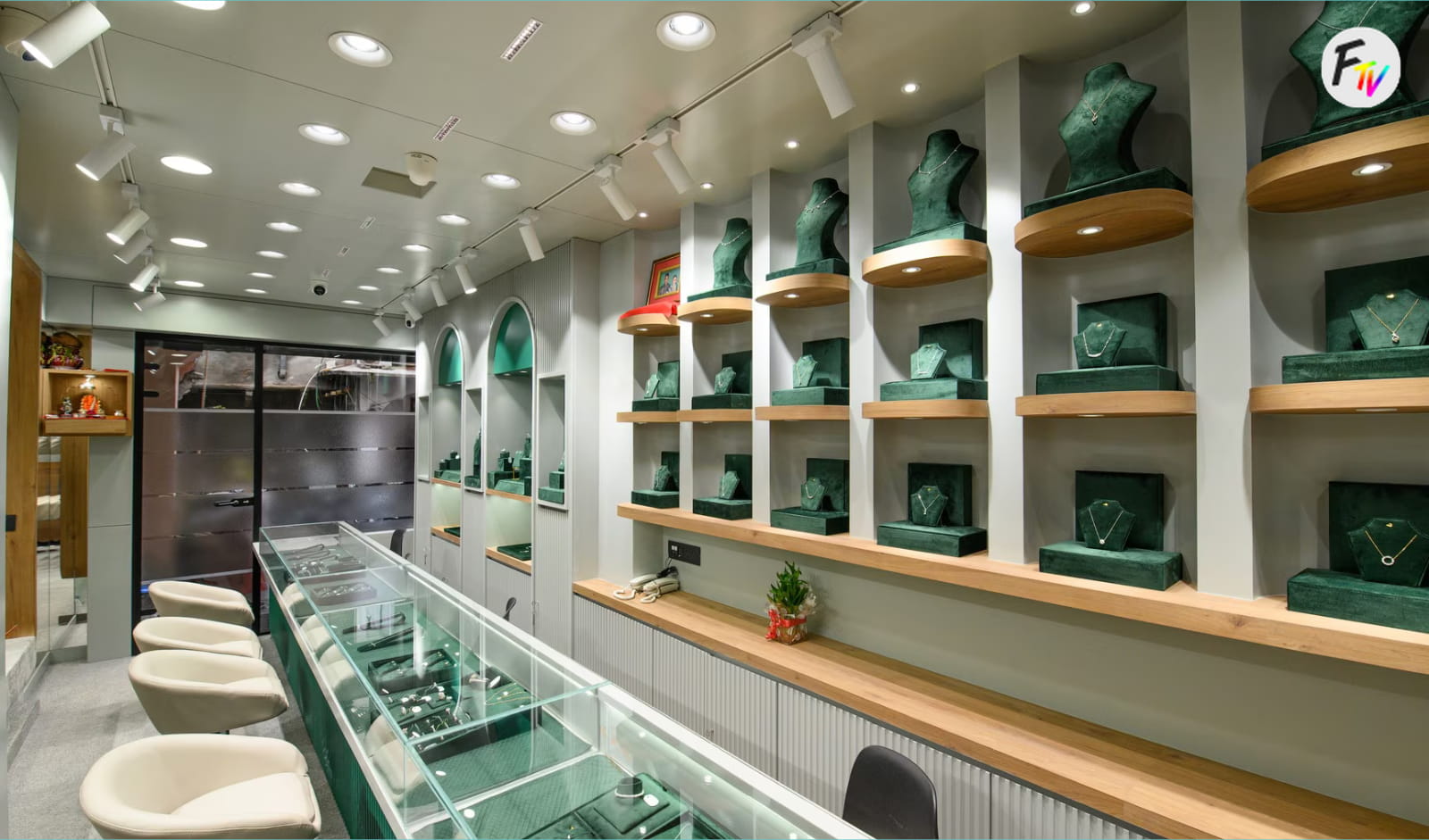 Conscious Carat lab-grown diamond jewellery brand store image