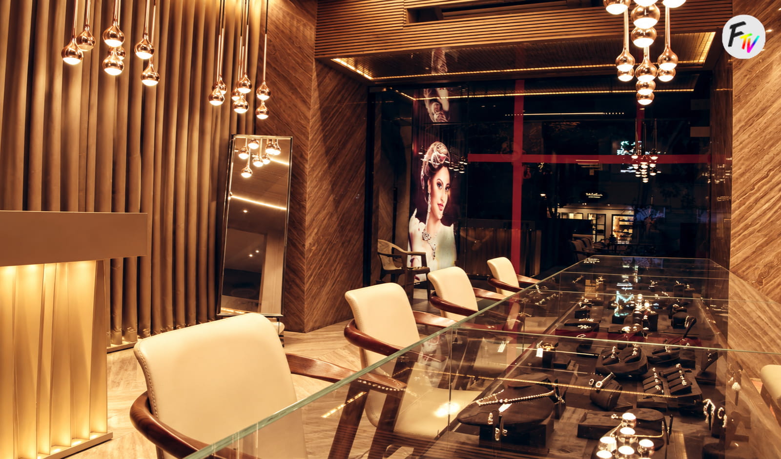 Fiona Diamonds Franchise Store IMage