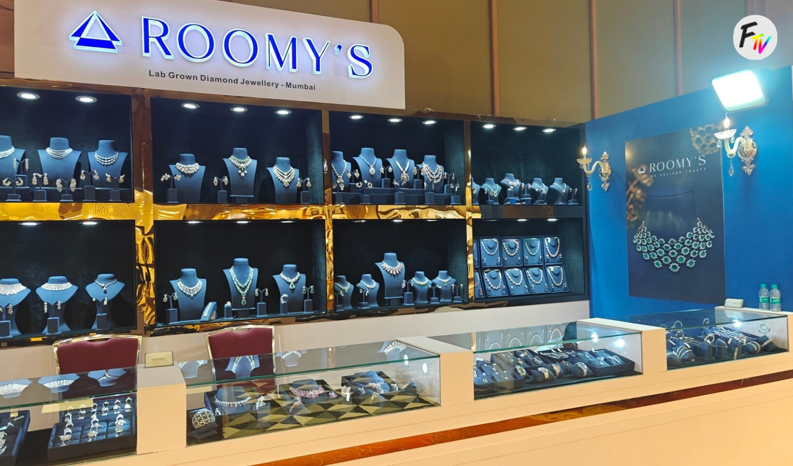 Roomy's Lab Grown Diamond Jewellery store